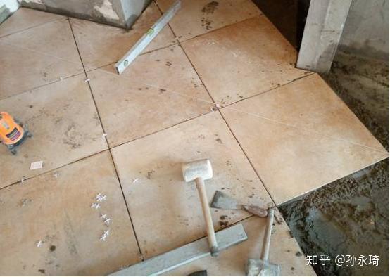 地砖空鼓不砸砖的补救方法有哪些(地砖空鼓不砸砖的补救方法有哪些视频)